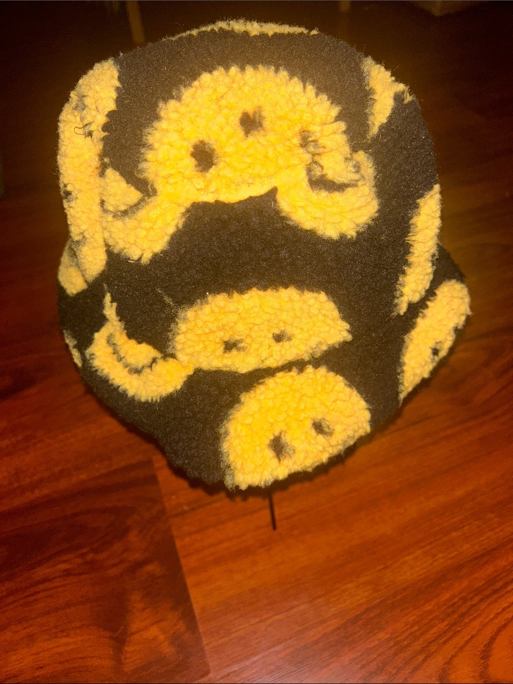 Y2K David And Young  Happy Smiley Face Sherpa Bucket Hat Streetwear Skater